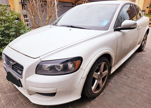 Volvo C30 cena 2700 przebieg: 323147, rok produkcji 2009 z Poznań małe 37